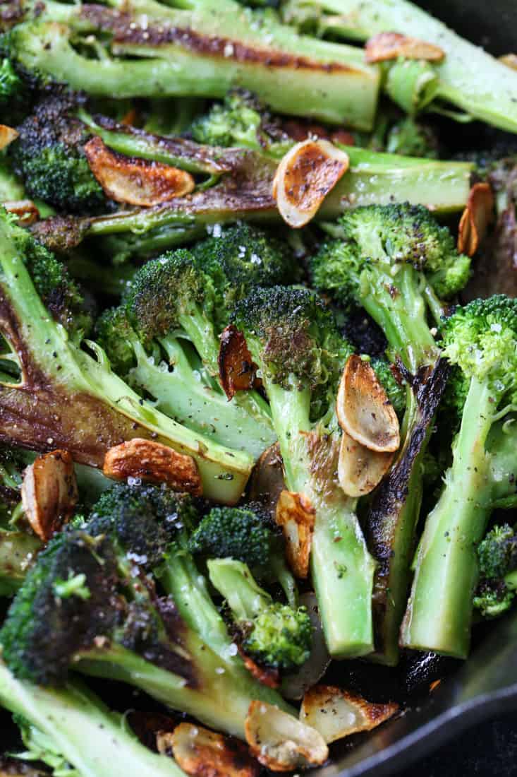 Roasted broccoli recipe with garlic for a side dish