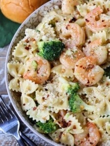 Shrimp and broccoli pasta in a bowl