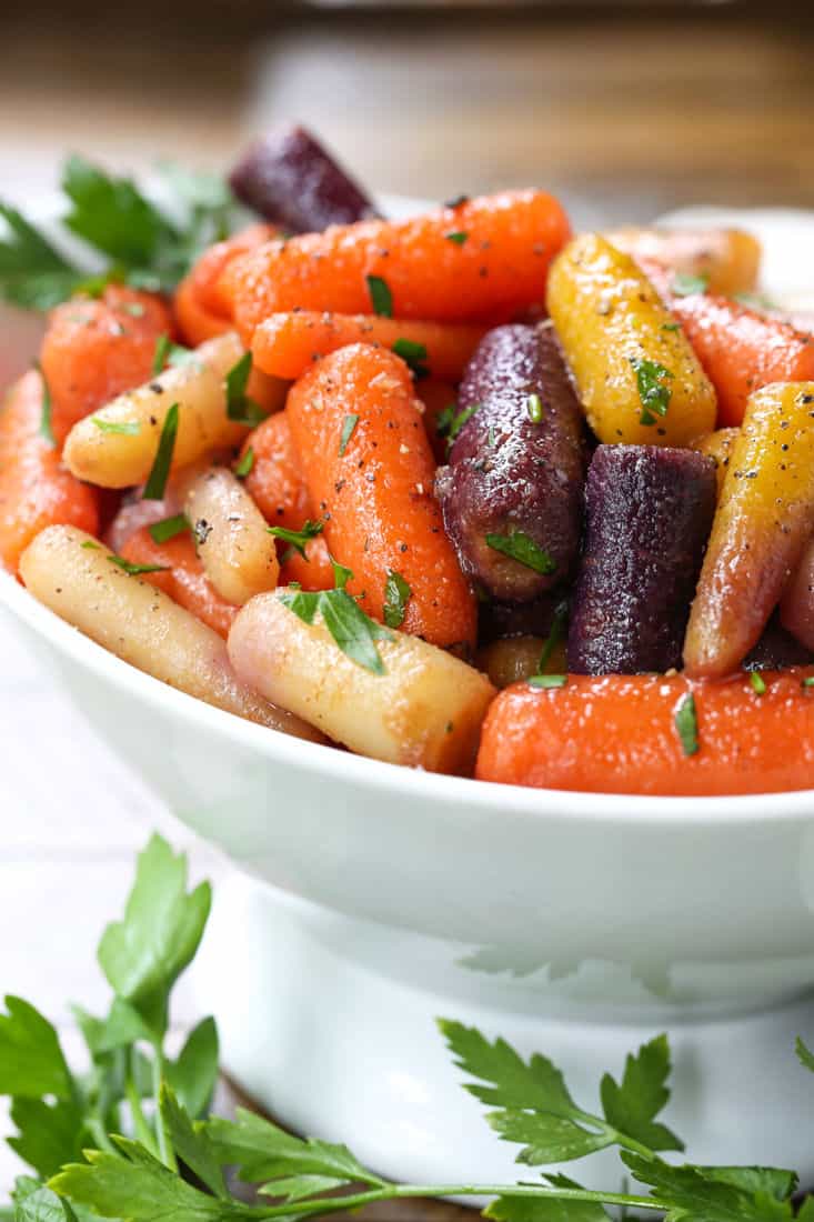 Glazed carrots recipe with a honey and cinnamon glaze