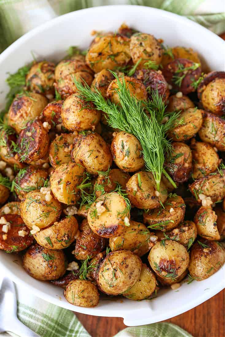 baby potatoes with garlic and dill