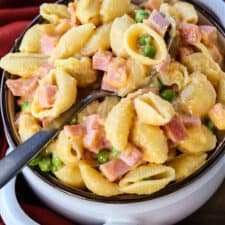 Cheesy Shells and Ham-image