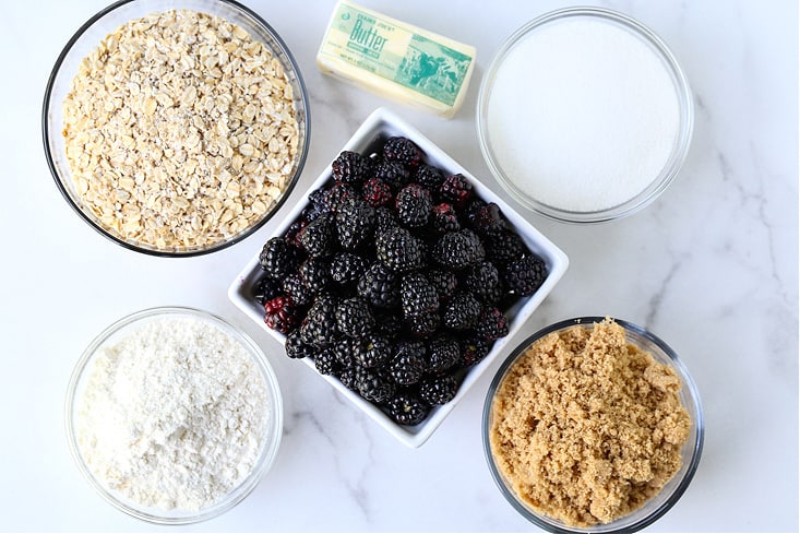 ingredients for making blackberry crisp recipe
