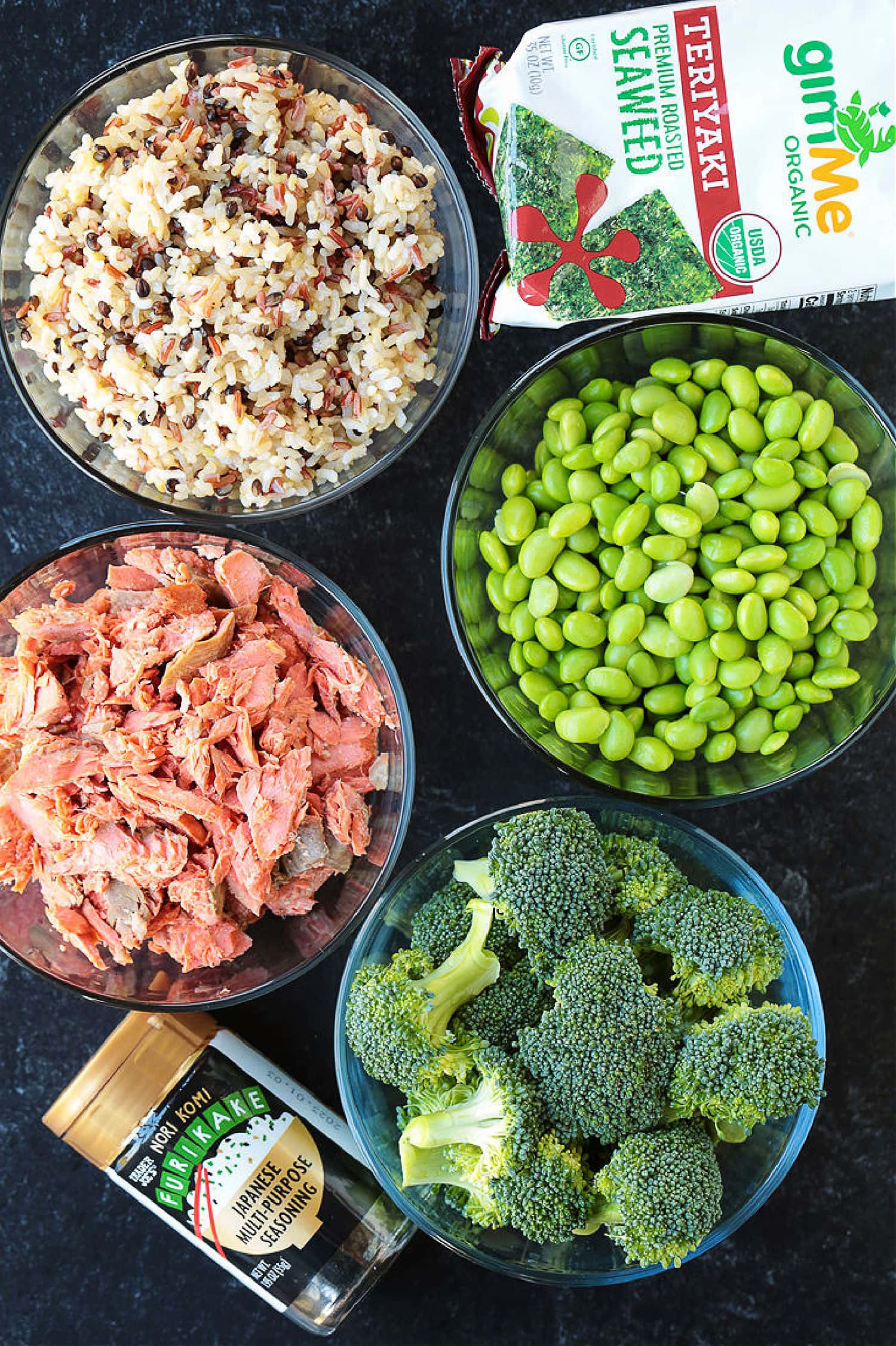 ingredients for making salmon rice bowls