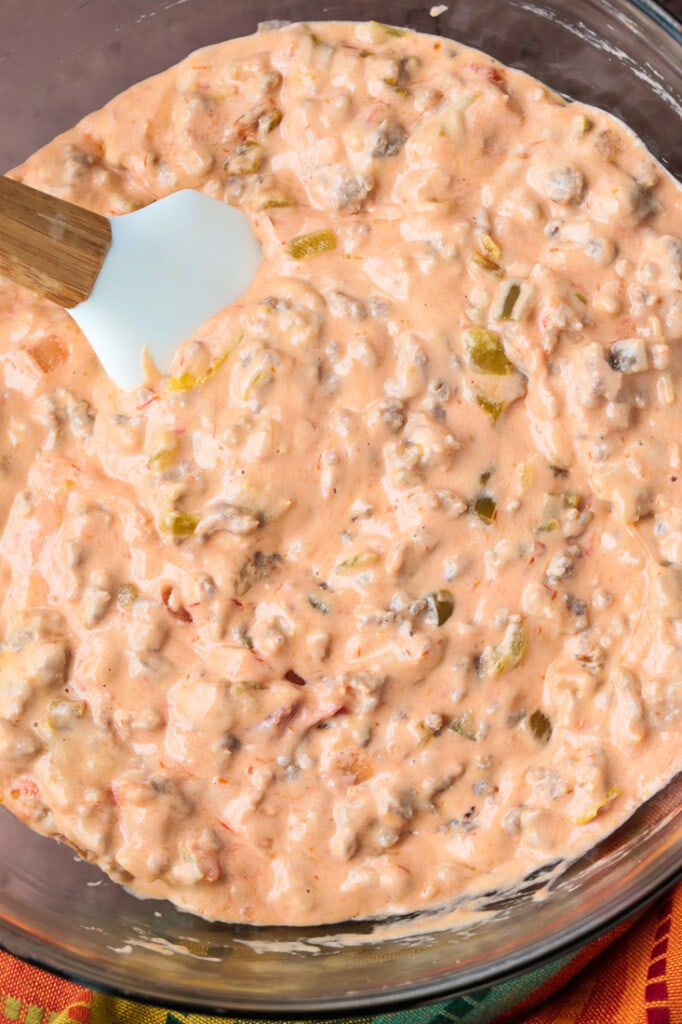 Sausage Cheese Dip Mantitlement