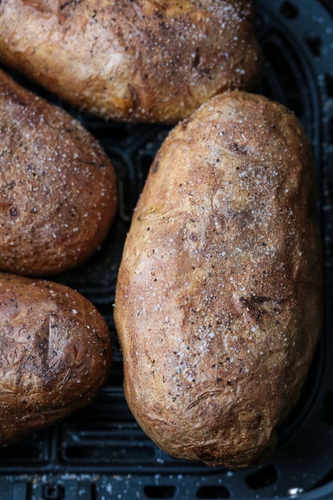 Breakfast Baked Potatoes Mantitlement