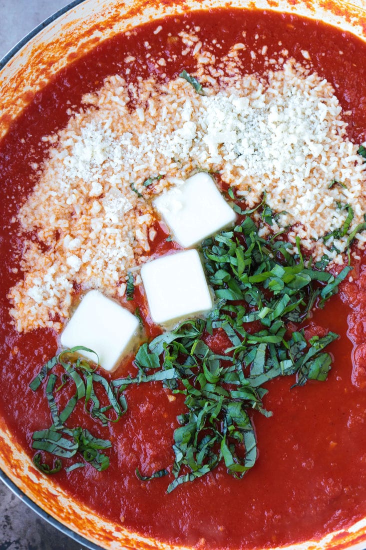 ingredients for making pomodoro sauce