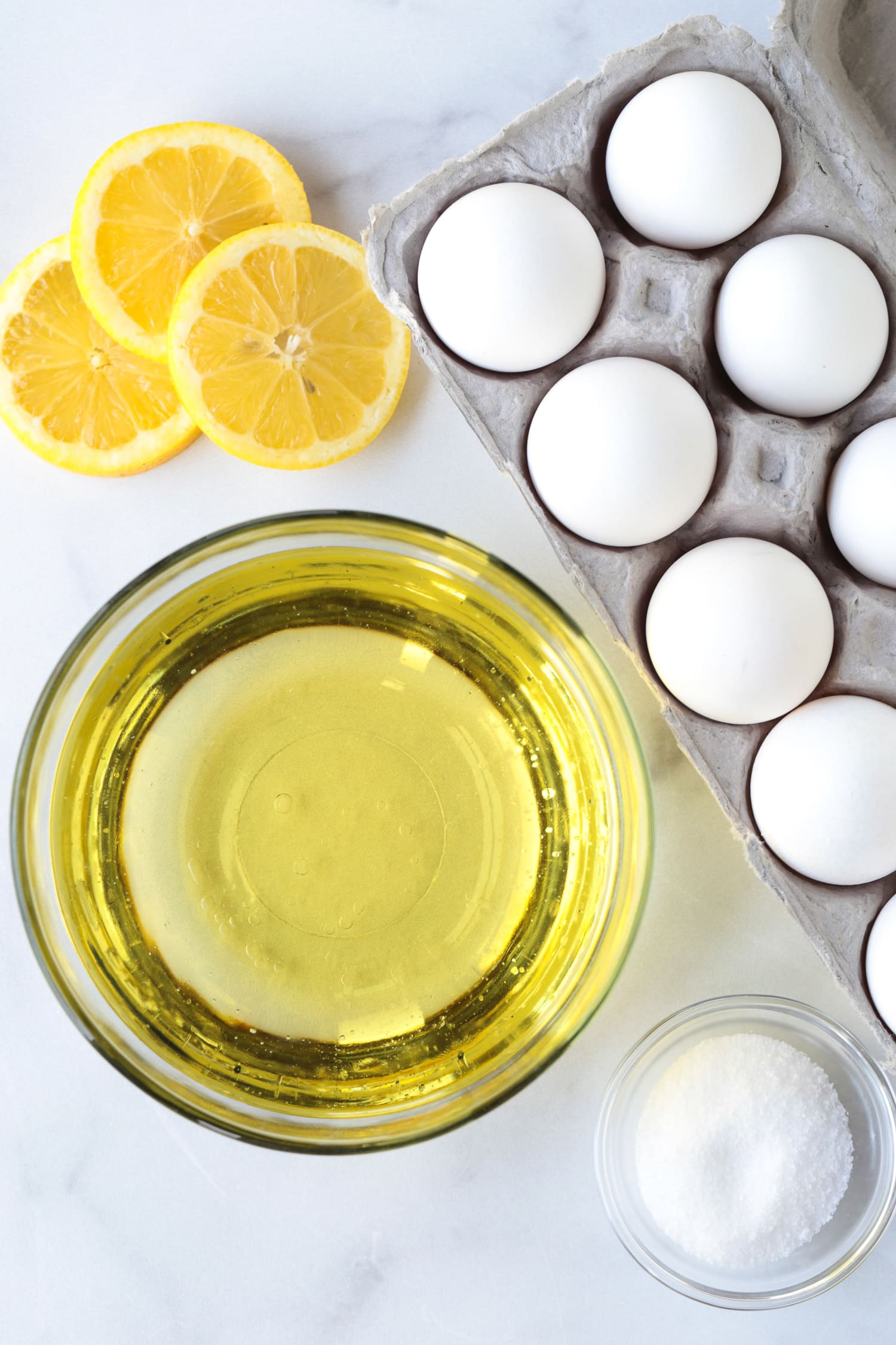 ingredients for making homemade mayonnaise