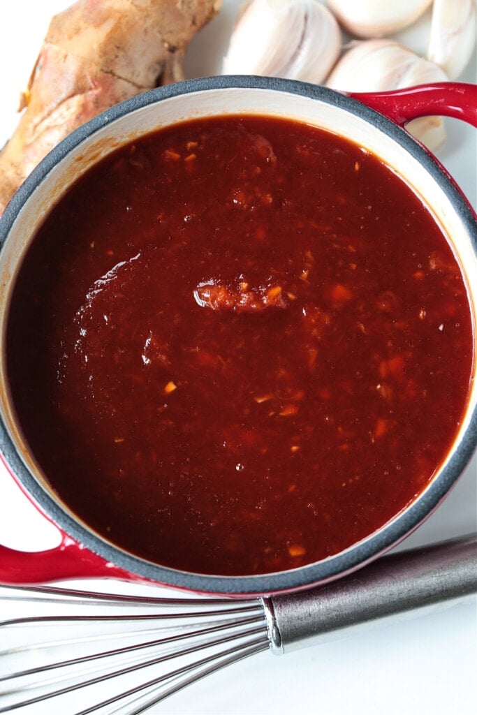 huli huli bbq sauce in pot