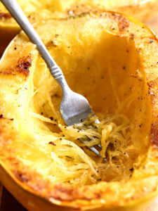 scraping spaghetti squash with a fork