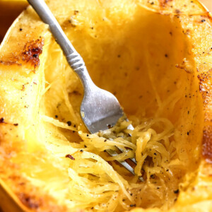 scraping spaghetti squash with a fork