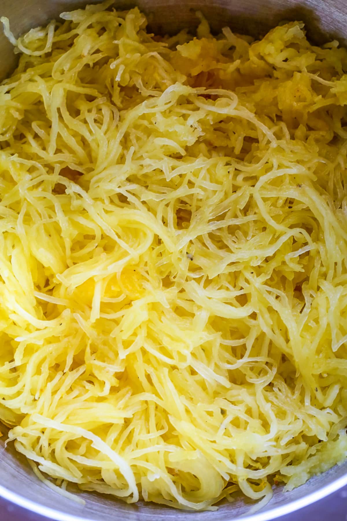 spaghetti squash strands in bowl