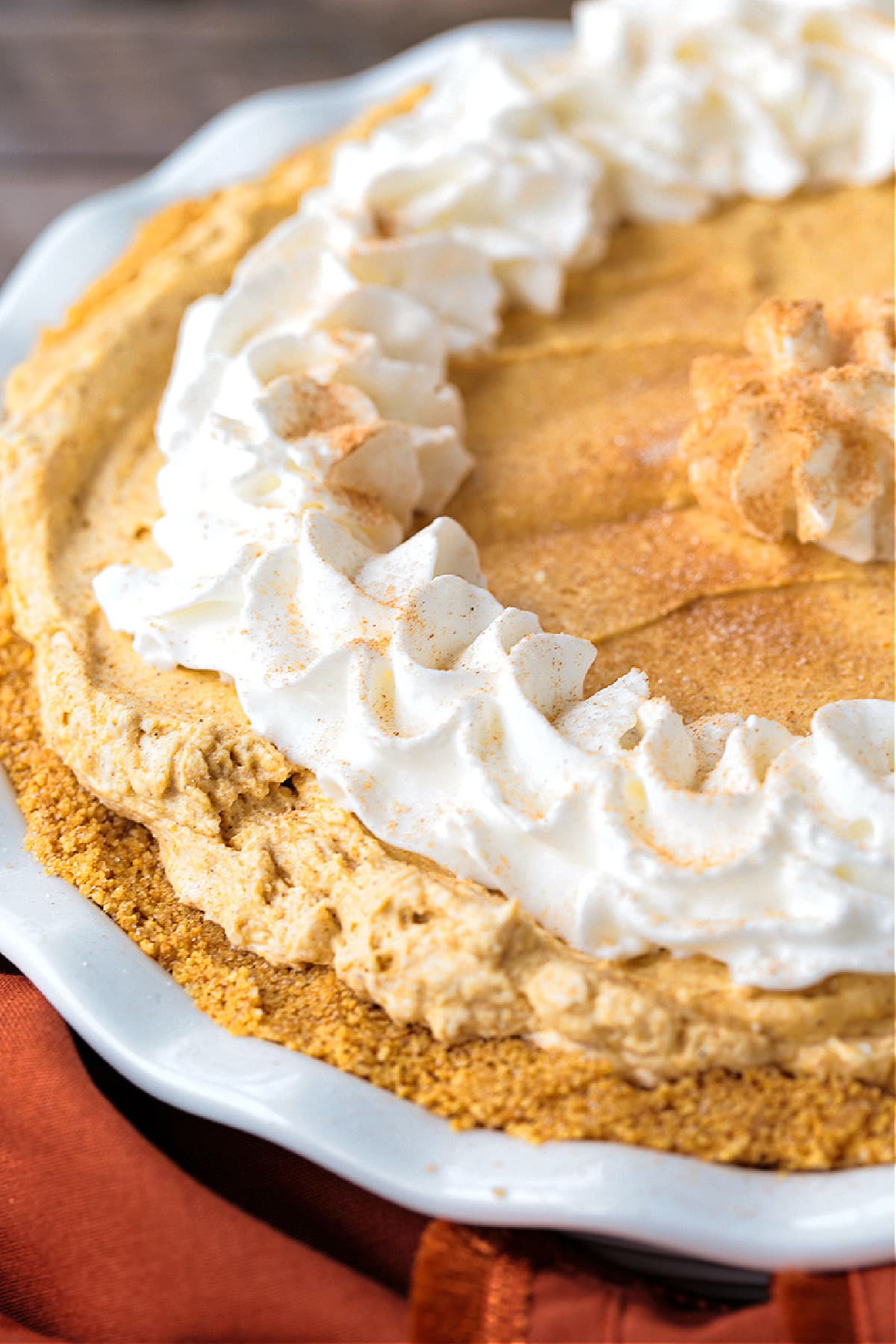 no bake pumpkin pie with whipped cream on top
