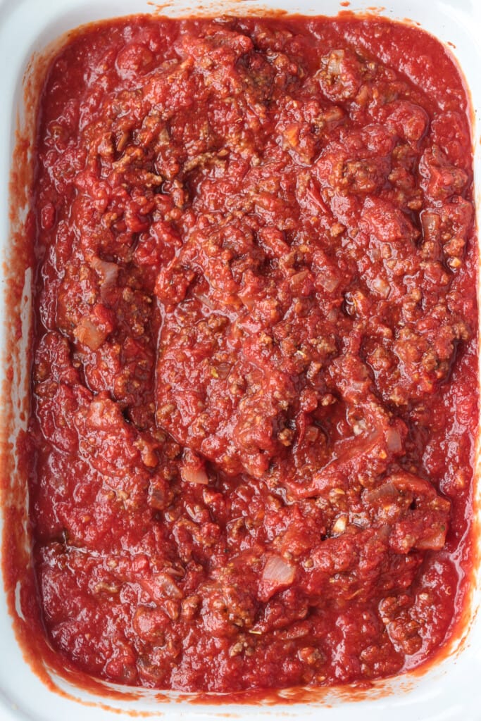 spaghetti sauce in a slow cooker