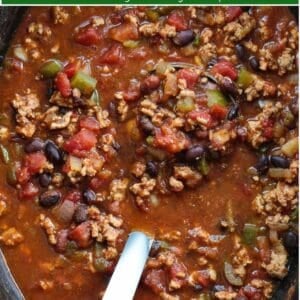 slow cooker turkey chili with ladle