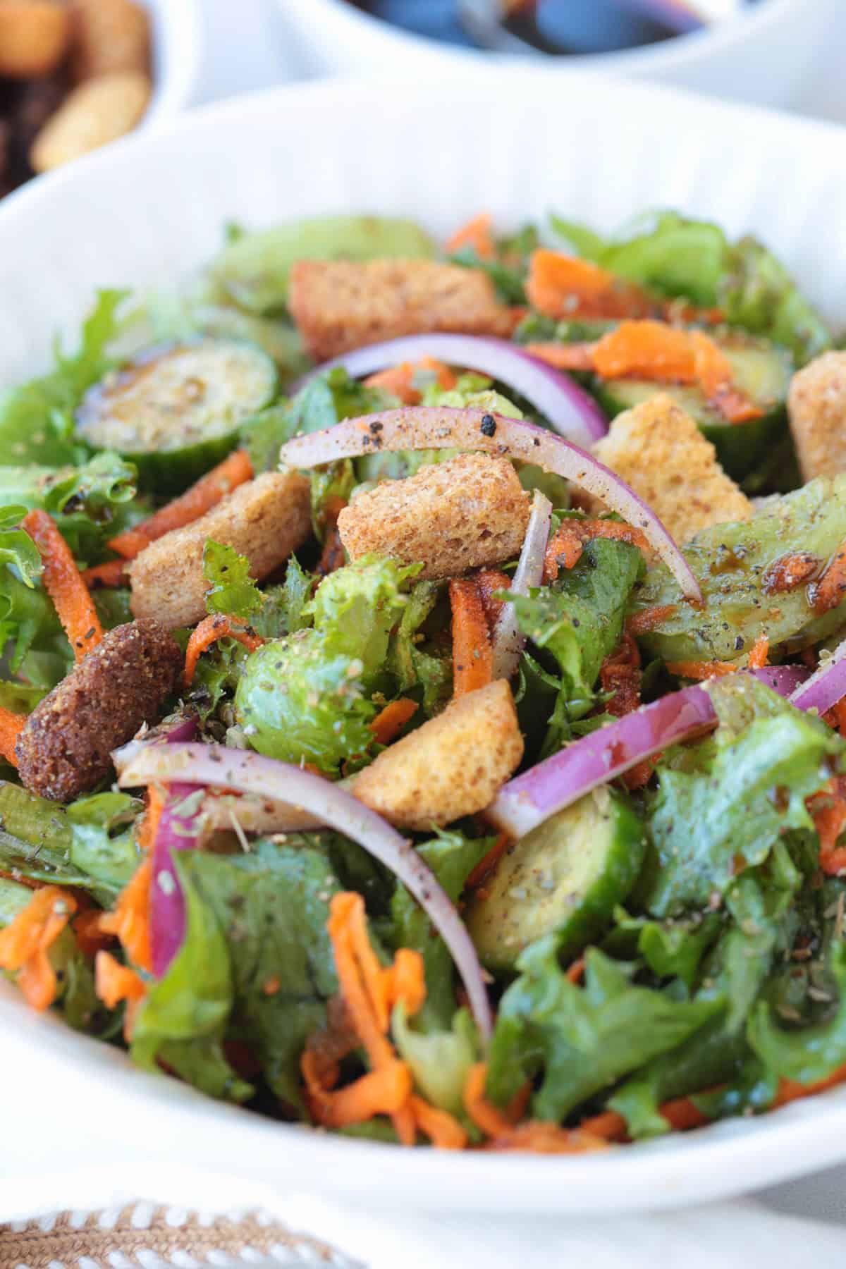 bowl with salad from the side